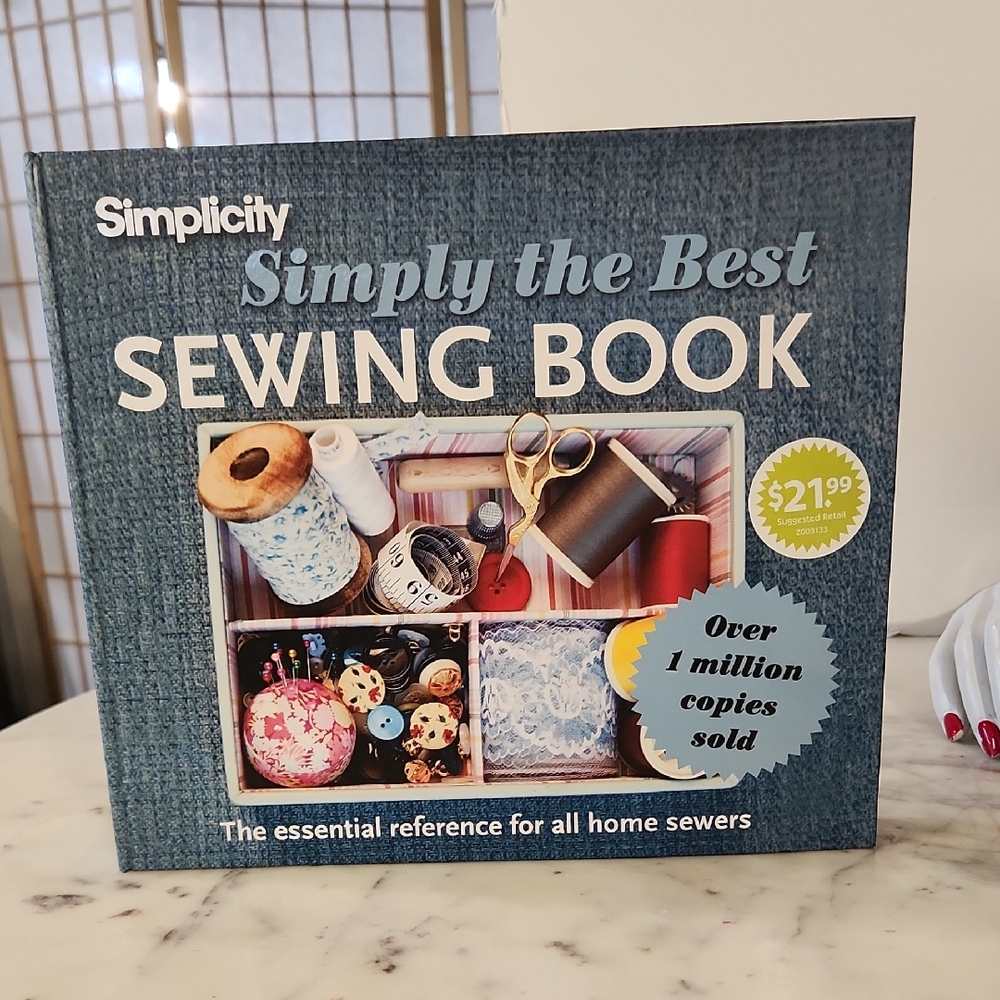 Vintage |Simplicity Simply the Best Sewing Book - Blue